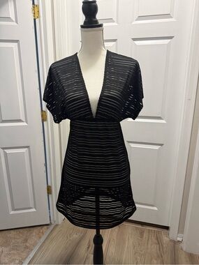 Women’s Black Striped Swim Cover-Up Tunic Cover Me Swim Size S